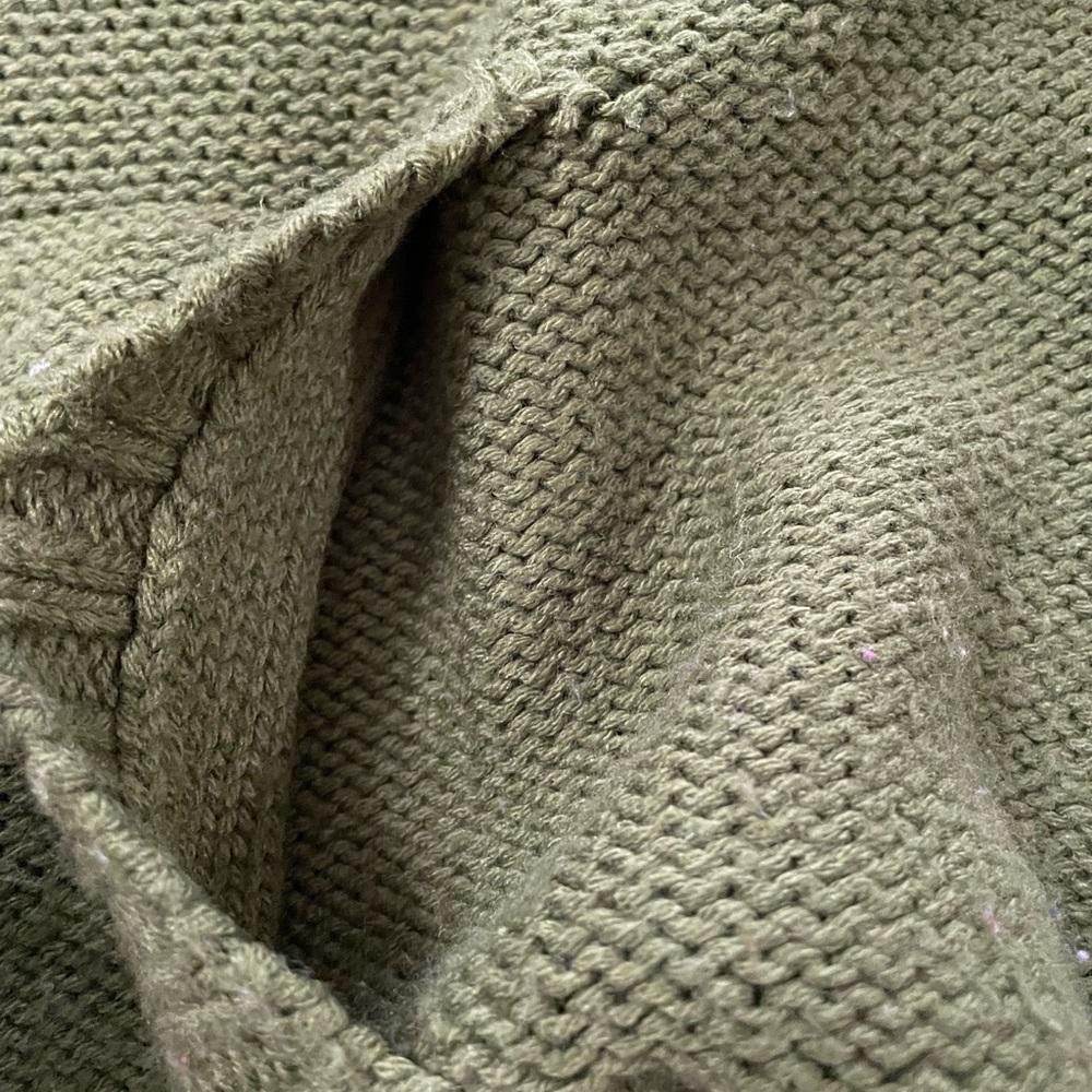 Sweaters bundle - Picture 3 of 12